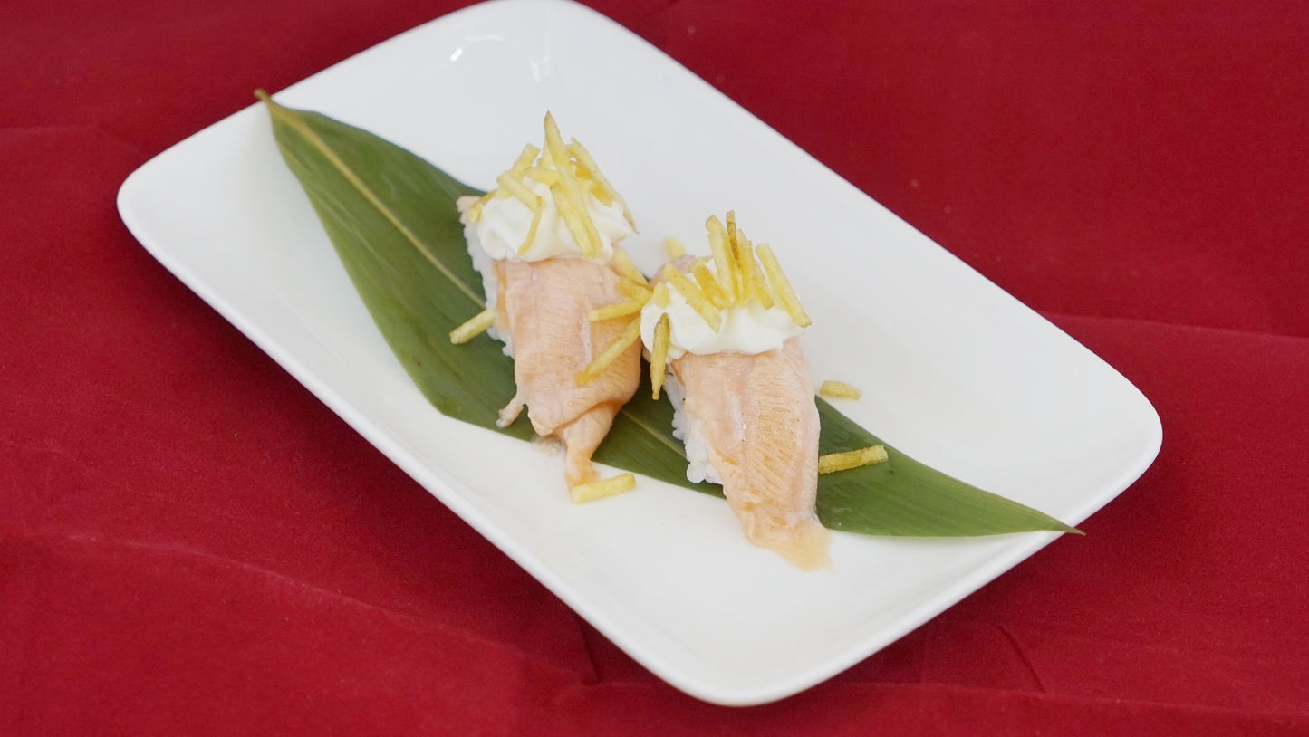 NIGIRI SALMON Y QUESO /2PZS